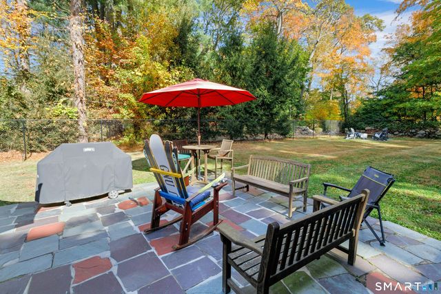 48 Briarwood Lane, Stamford, CT 06903