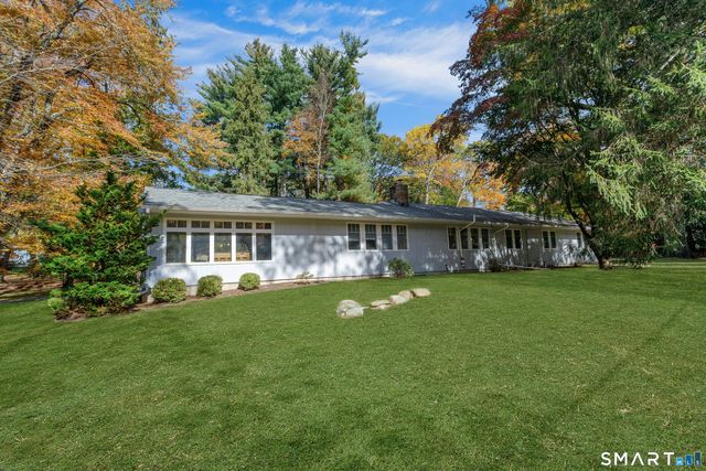 48 Briarwood Lane, Stamford, CT 06903