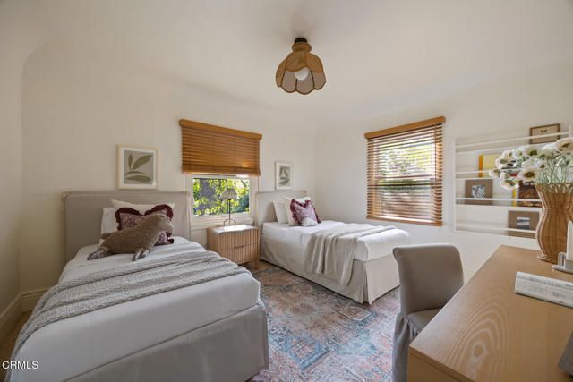 2071 Casa Grande Street, Pasadena, CA 91104