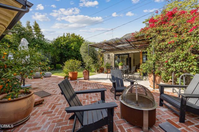 2071 Casa Grande Street, Pasadena, CA 91104