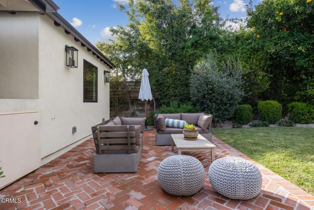 2071 Casa Grande Street, Pasadena, CA 91104