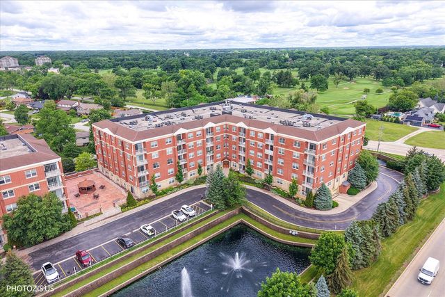 1 ITASCA Place 302, Itasca, IL 60143