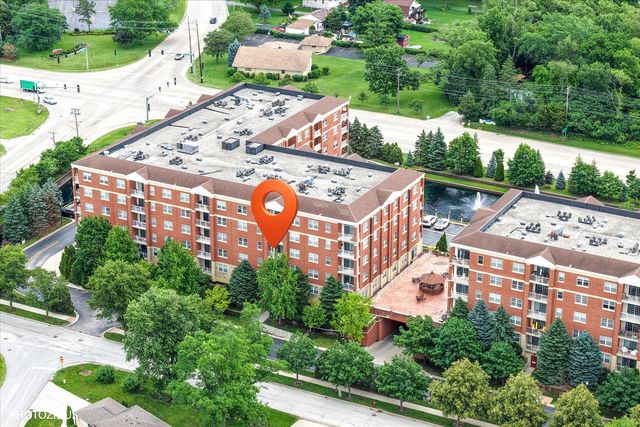 1 ITASCA Place 302, Itasca, IL 60143