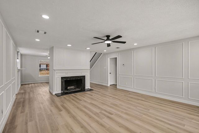 8020 Morning Lane, Fort Worth, TX 76123