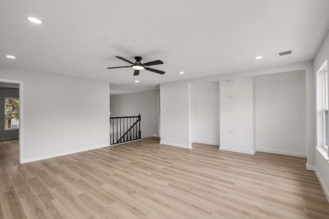 8020 Morning Lane, Fort Worth, TX 76123