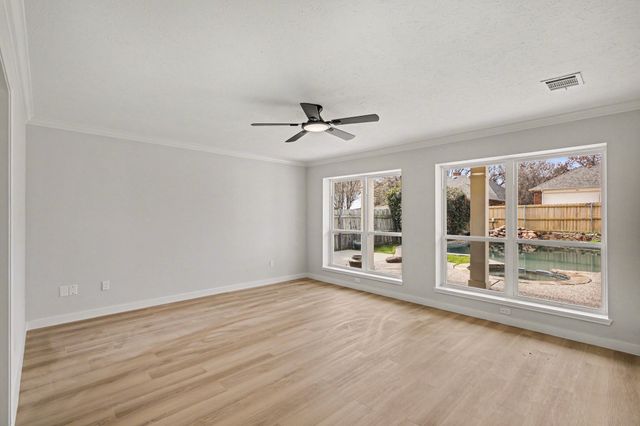 8020 Morning Lane, Fort Worth, TX 76123