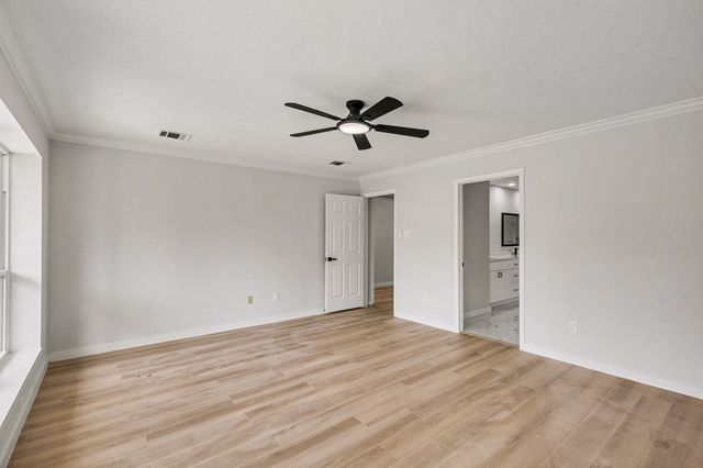 8020 Morning Lane, Fort Worth, TX 76123