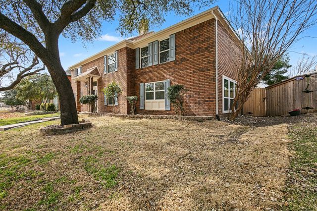 8020 Morning Lane, Fort Worth, TX 76123