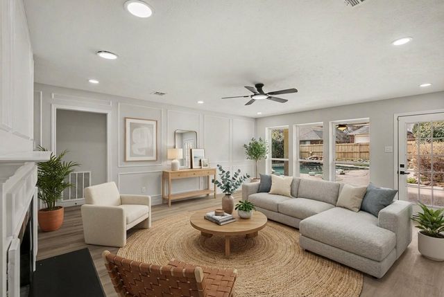 8020 Morning Lane, Fort Worth, TX 76123