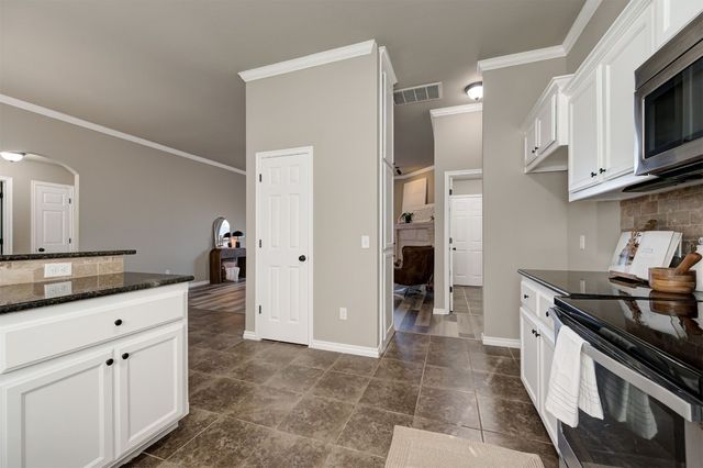 16304 Iron Ridge Road, Edmond, OK 73013
