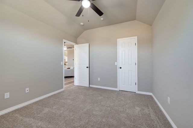 16304 Iron Ridge Road, Edmond, OK 73013