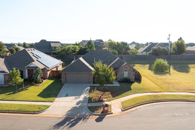 16304 Iron Ridge Road, Edmond, OK 73013