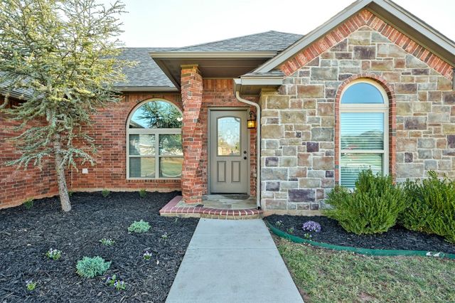 16304 Iron Ridge Road, Edmond, OK 73013