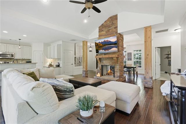 571 Mulberry Road, Winder, GA 30680