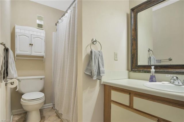 102 Marshall Way Apt F, Williamsburg, VA 23185