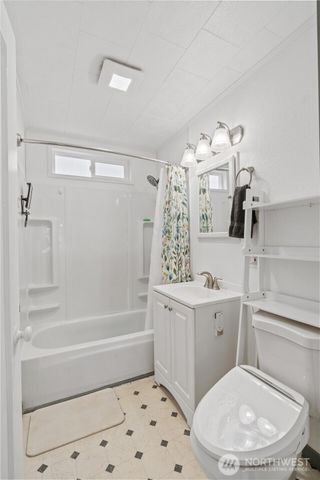 305 Fillmore Street, Hoquiam, WA 98550