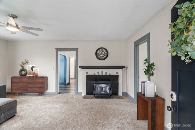 305 Fillmore Street, Hoquiam, WA 98550