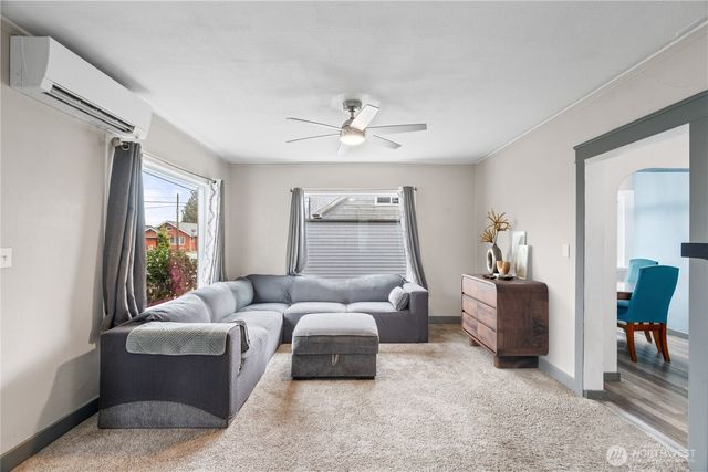 305 Fillmore Street, Hoquiam, WA 98550