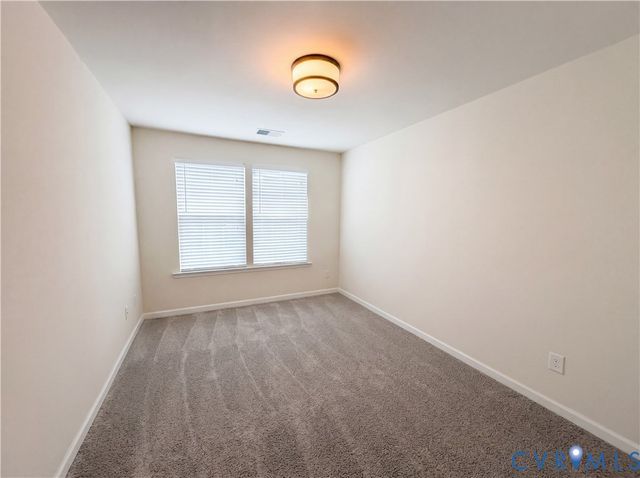 3713 Banana Ln, Midlothian, VA 23112
