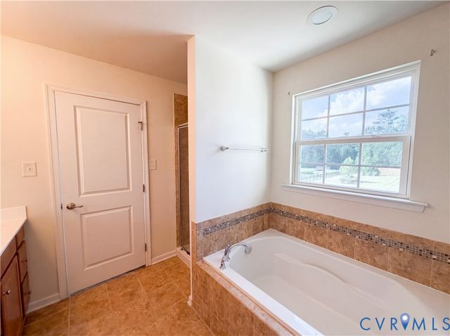 3713 Banana Ln, Midlothian, VA 23112