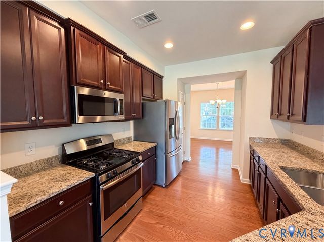 3713 Banana Ln, Midlothian, VA 23112