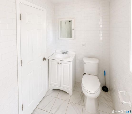 223 Pearl Harbor Street, Bridgeport, CT 06610