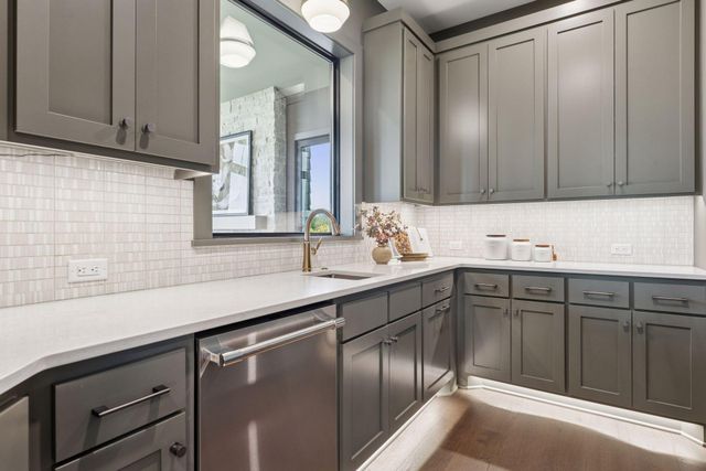 10336 Peony Lane N, Maple Grove, MN 55311