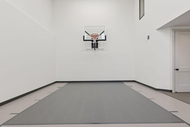 10336 Peony Lane N, Maple Grove, MN 55311