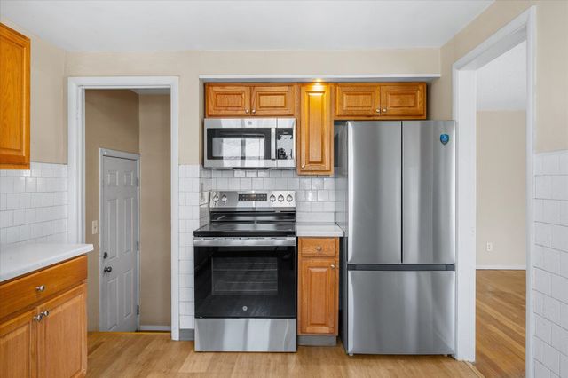 527 E 8th Ave, Spokane, WA 99202