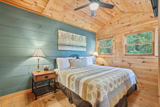 399 Laurel Mountain Road, Blue Ridge, GA 30513