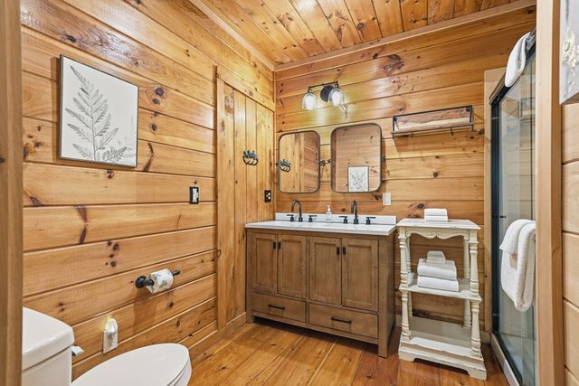 399 Laurel Mountain Road, Blue Ridge, GA 30513