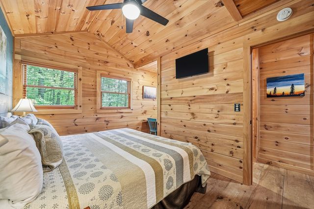 399 Laurel Mountain Road, Blue Ridge, GA 30513