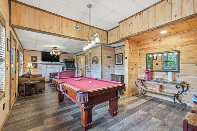 399 Laurel Mountain Road, Blue Ridge, GA 30513