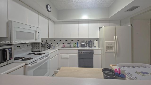 9455 Collins Avenue 501, Surfside, FL 33154