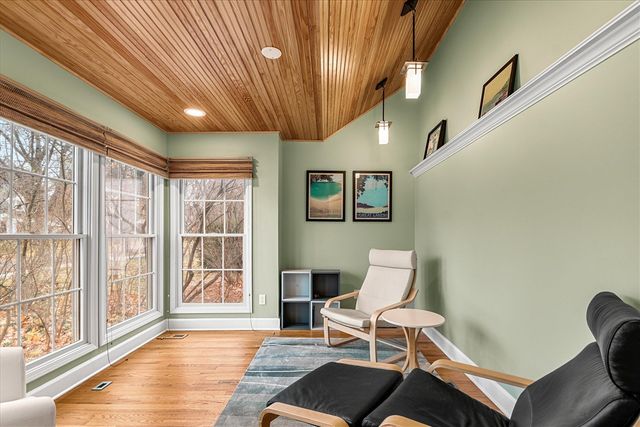 1095 Roosevelt Street, Plymouth, MI 48170