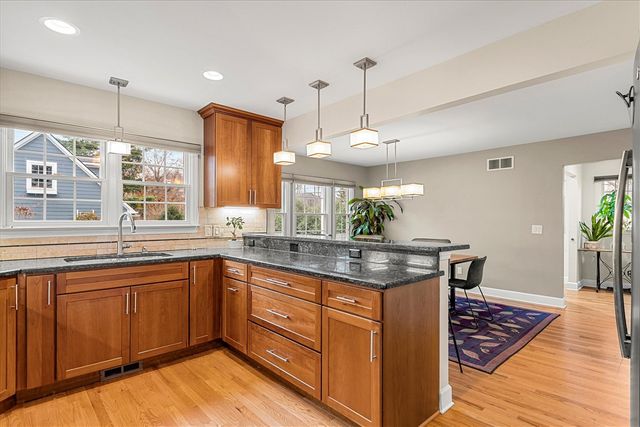 1095 Roosevelt Street, Plymouth, MI 48170