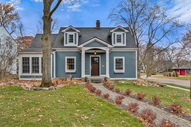 1095 Roosevelt Street, Plymouth, MI 48170