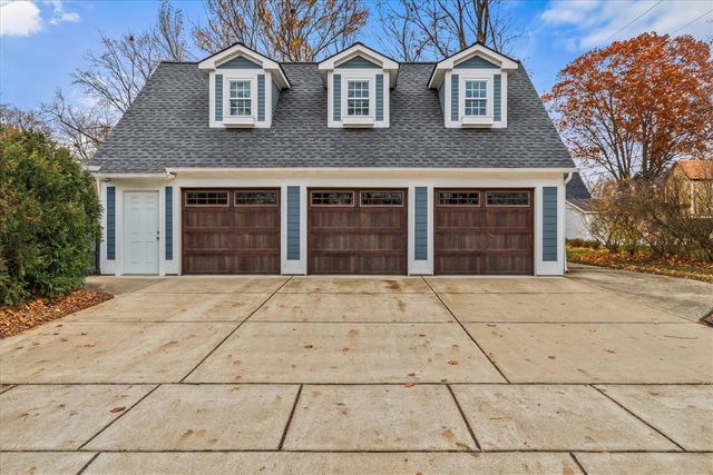 1095 Roosevelt Street, Plymouth, MI 48170