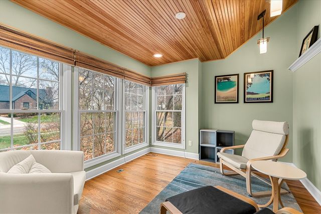 1095 Roosevelt Street, Plymouth, MI 48170