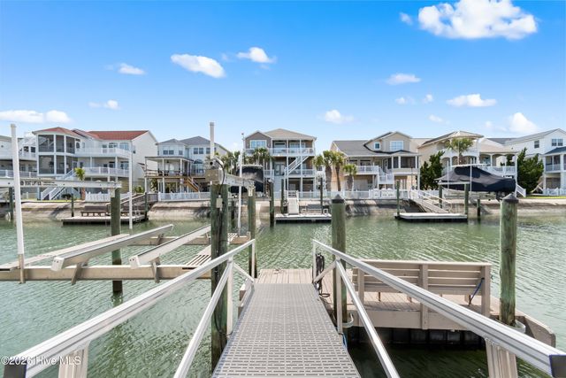 31 Cumberland Street, Ocean Isle Beach, NC 28469