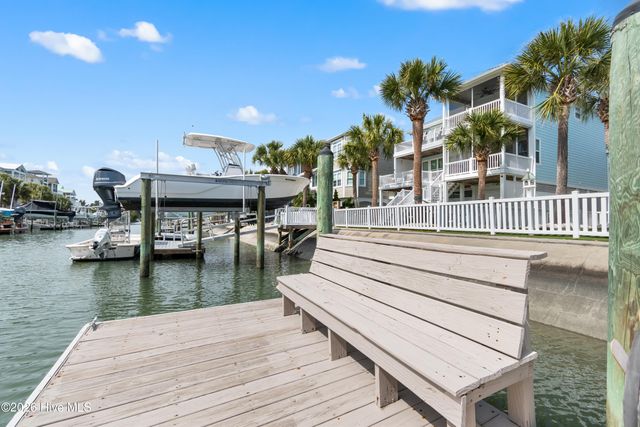 31 Cumberland Street, Ocean Isle Beach, NC 28469