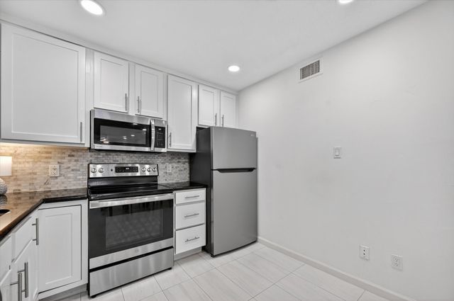 5111 Skillman Street 224, Dallas, TX 75206