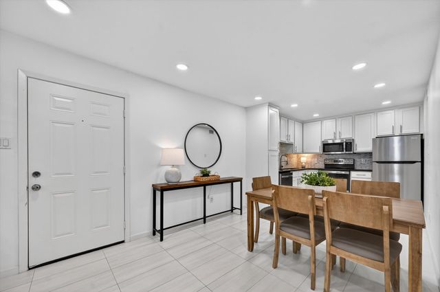 5111 Skillman Street 224, Dallas, TX 75206