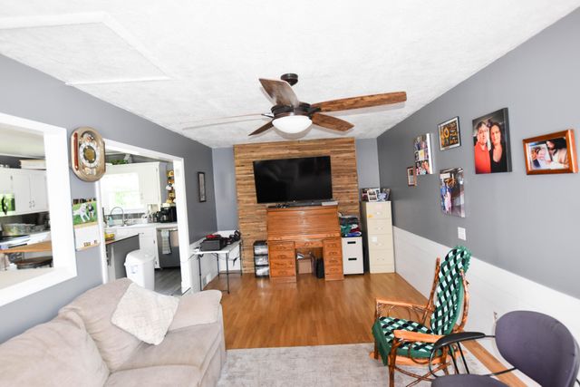 2489 Judio Road Road, Burkesville, KY 42717