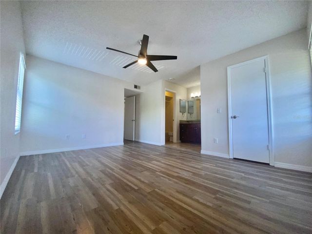 5144 CONROY ROAD 38, Orlando, FL 32811