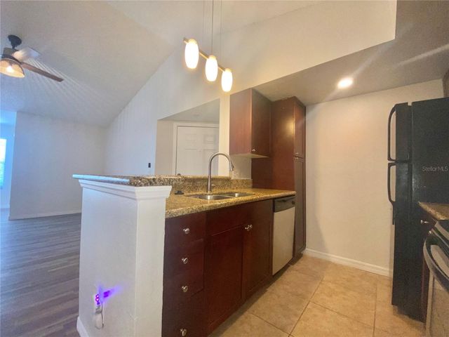 5144 CONROY ROAD 38, Orlando, FL 32811