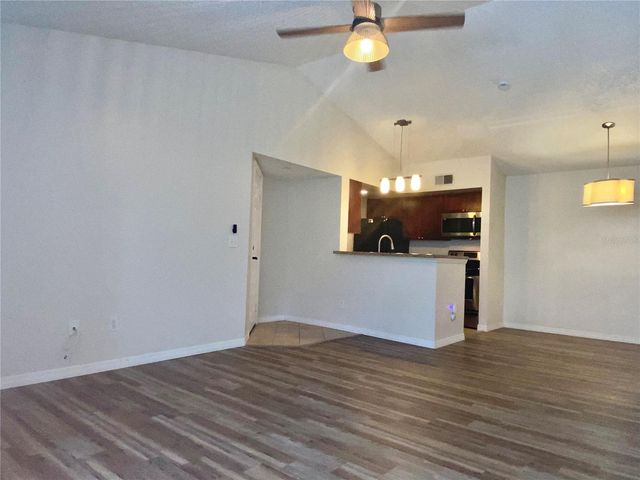 5144 CONROY ROAD 38, Orlando, FL 32811
