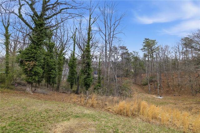 2176 Riverside Drive, Gainesville, GA 30501