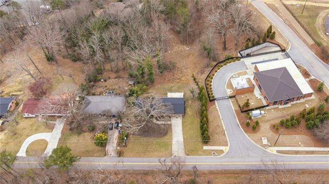 2176 Riverside Drive, Gainesville, GA 30501