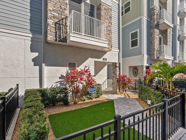 508 LAUREL PARK DRIVE, Sarasota, FL 34236